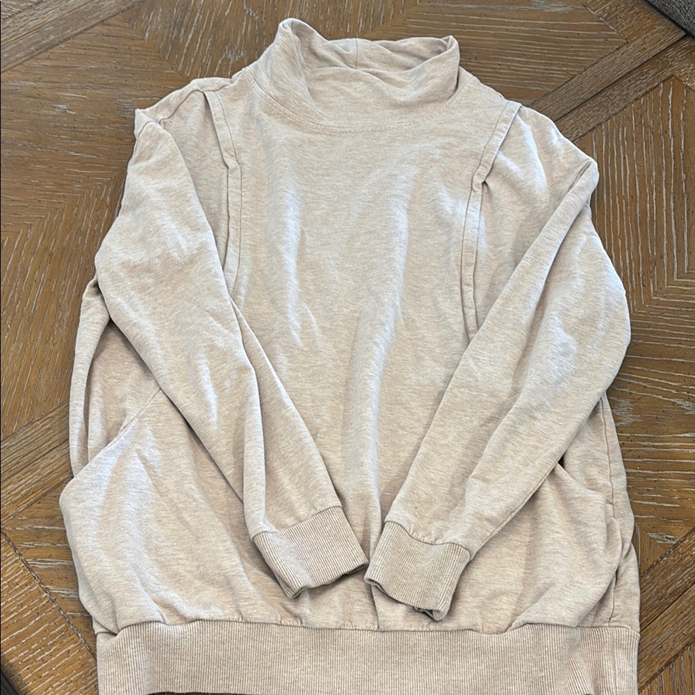 Seraphine Nursing Sweatshirt